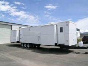 Cast Trailer 46' luxury 2 rooms